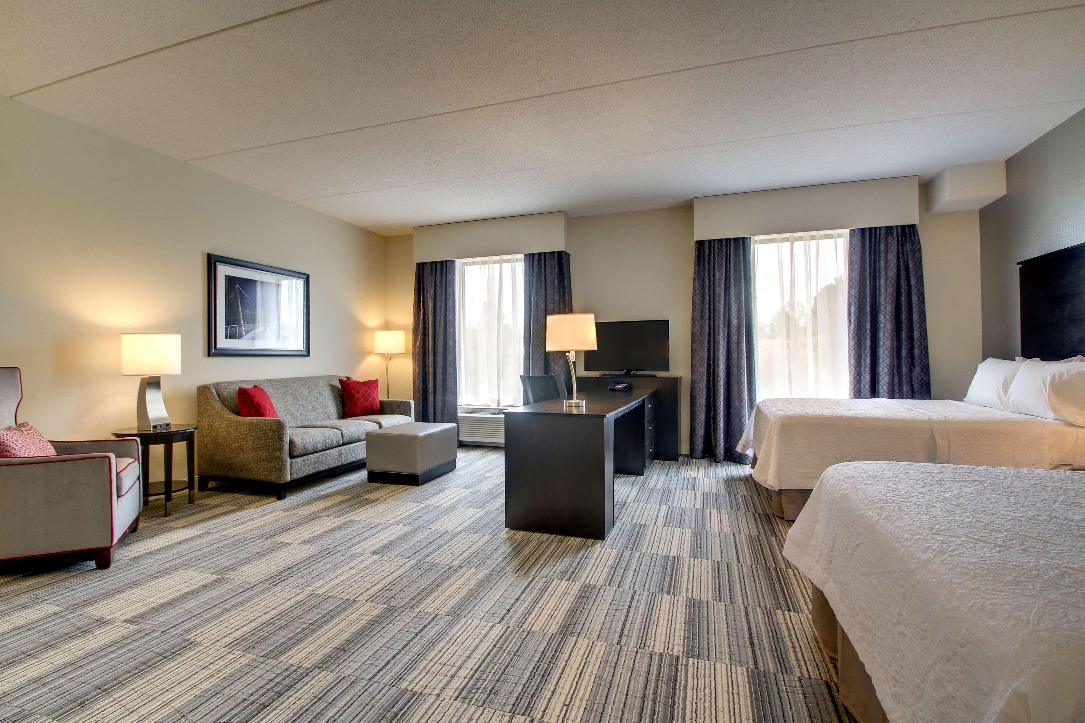 Hampton Inn & Suites Greenville Airport Εξωτερικό φωτογραφία