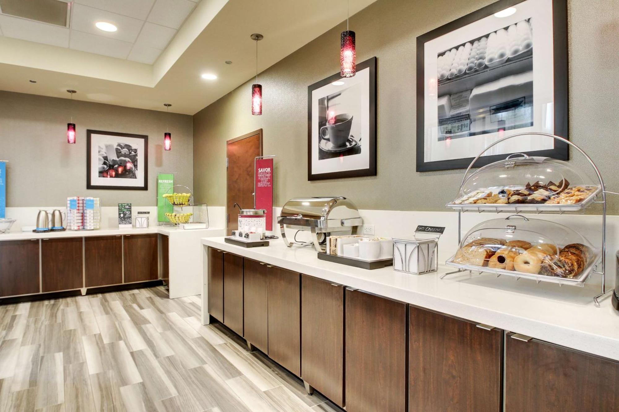 Hampton Inn & Suites Greenville Airport Εξωτερικό φωτογραφία